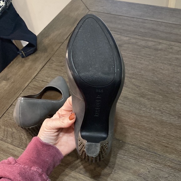 ROSEGOLD Grey Studded heel almond toe shoes | 38 1/2 / 8 1/2 - Picture 6 of 12